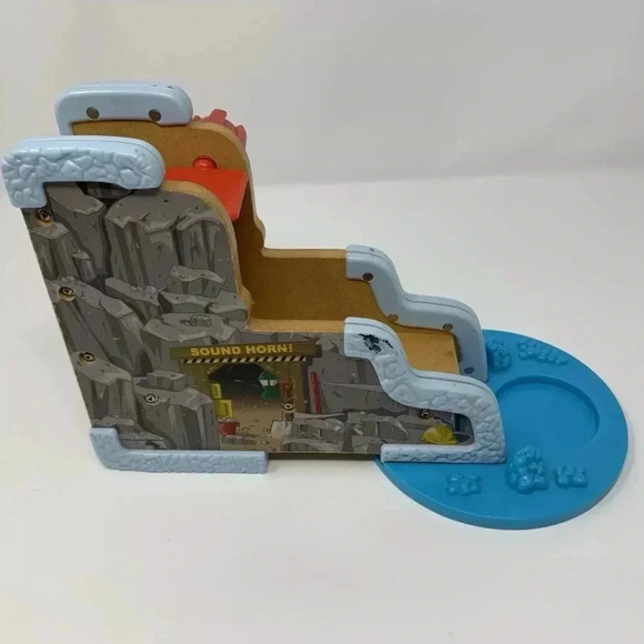 Thomas The Tank Engine Train Wooden Ffarquhar Quarry Train Track Learning Curve - Picture 2 of 6